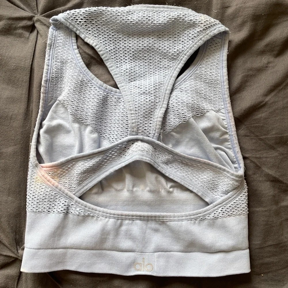 Alo Yoga Power Sports Bra in Sea Mist - Picture 3 of 8